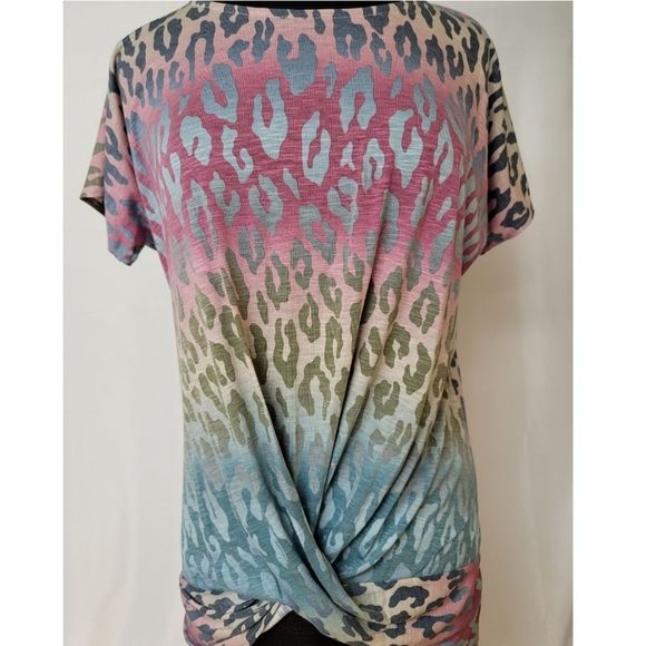 Pink Multi Color Animal Print Top - Picture 2 of 2